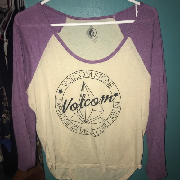 Volcom Tops - Volcom tee long sleeve Volcom Tops - Volcom tee long sleeve